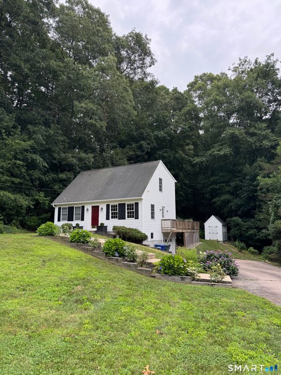 16 Norman Drive, Ledyard, CT 06335