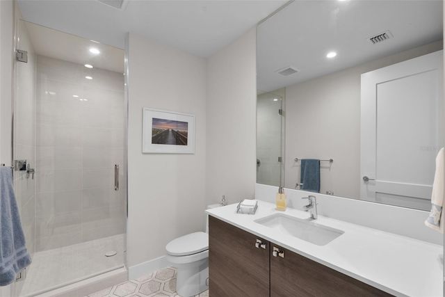 301 1ST. ST. S 1103, St Petersburg, FL 33701