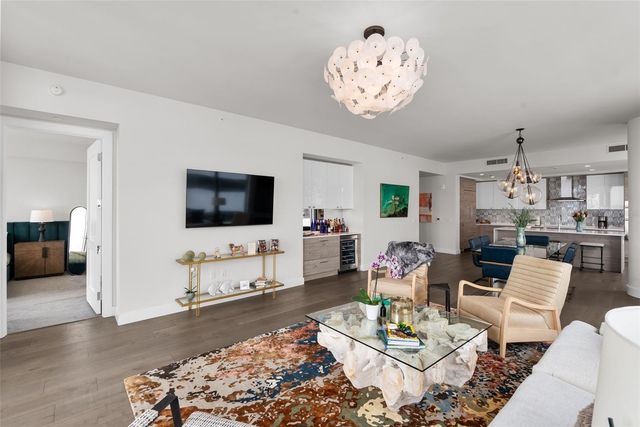 301 1ST. ST. S 1103, St Petersburg, FL 33701