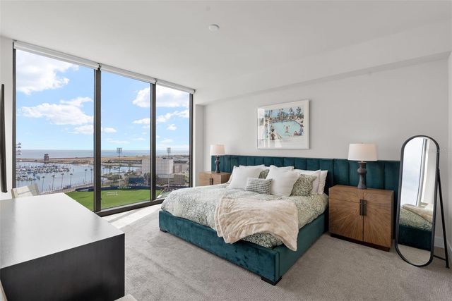 301 1ST. ST. S 1103, St Petersburg, FL 33701