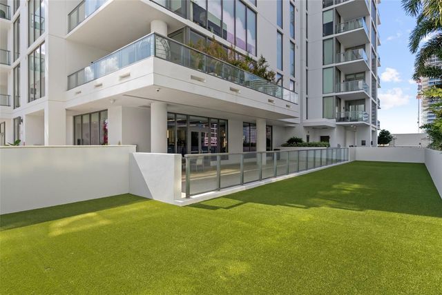 301 1ST. ST. S 1103, St Petersburg, FL 33701