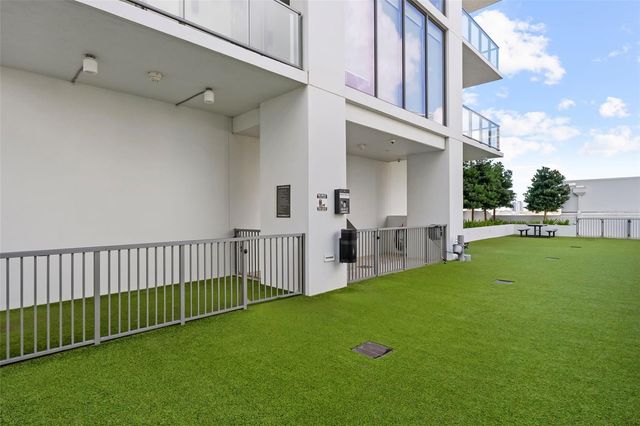 301 1ST. ST. S 1103, St Petersburg, FL 33701