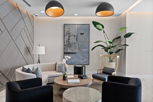 301 1ST. ST. S 1103, St Petersburg, FL 33701