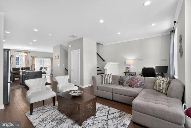 36 JESSOP LN, Hatboro, PA 19040