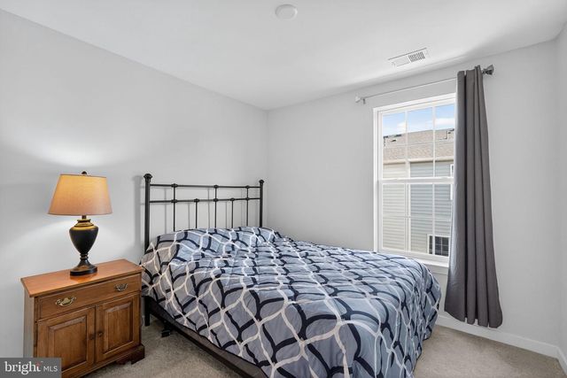 36 JESSOP LN, Hatboro, PA 19040