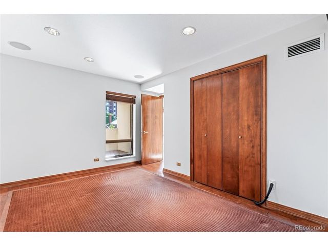 2000 E 12th Ave 4, Denver, CO 80206