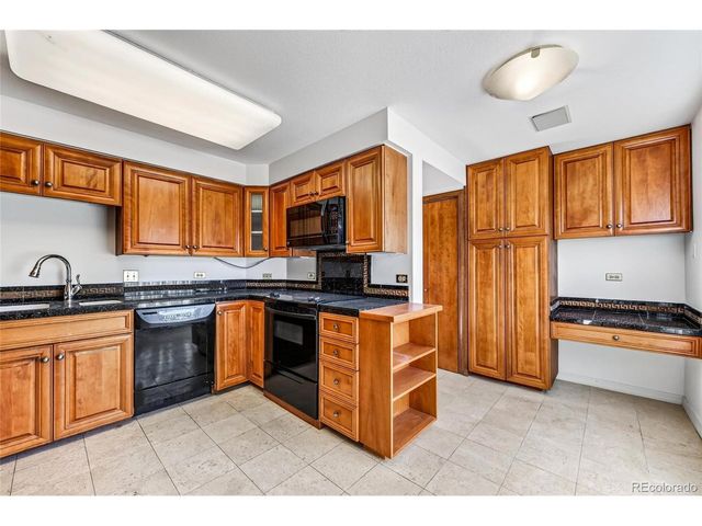 2000 E 12th Ave 4, Denver, CO 80206