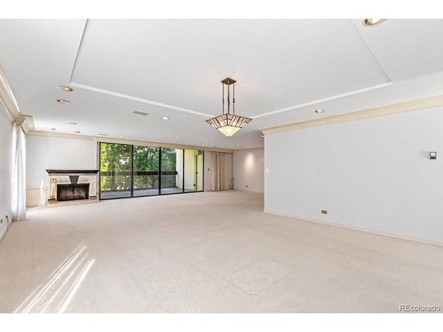2000 E 12th Ave 4, Denver, CO 80206
