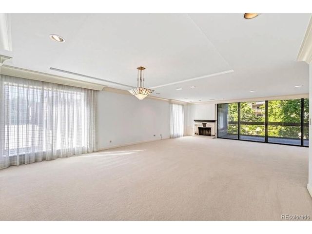 2000 E 12th Ave 4, Denver, CO 80206