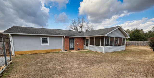 106 Sundale, Dothan, AL 36303