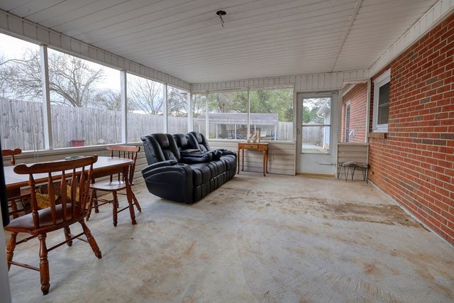 106 Sundale, Dothan, AL 36303