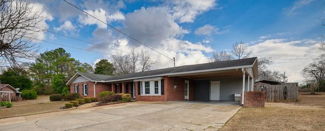 106 Sundale, Dothan, AL 36303