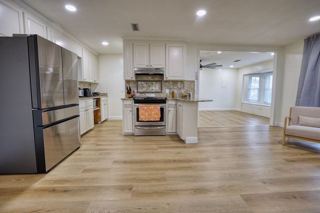 106 Sundale, Dothan, AL 36303