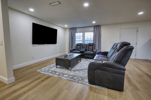 106 Sundale, Dothan, AL 36303