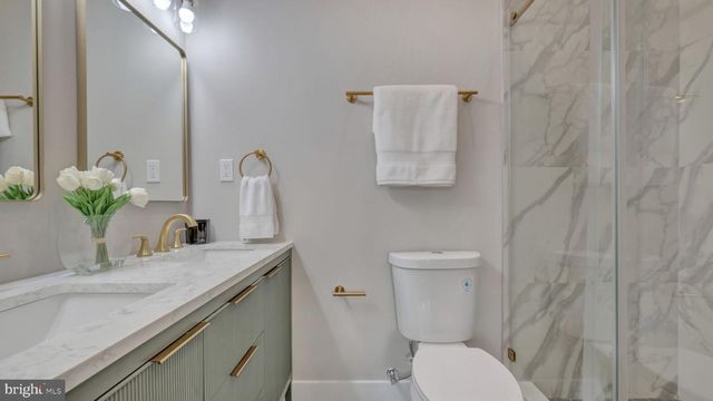 417 INGRAHAM ST NW, Washington, DC 20011