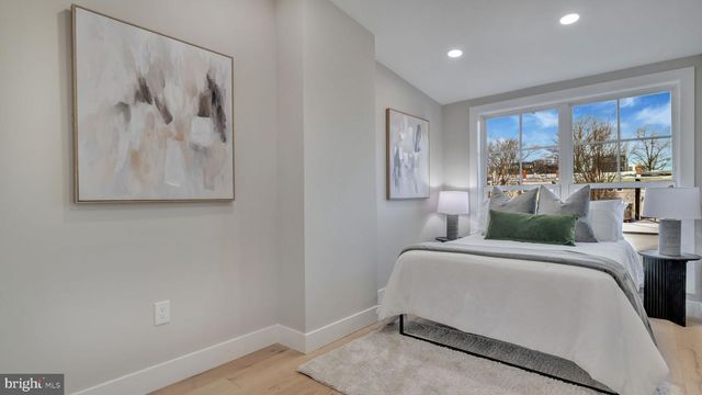 417 INGRAHAM ST NW, Washington, DC 20011
