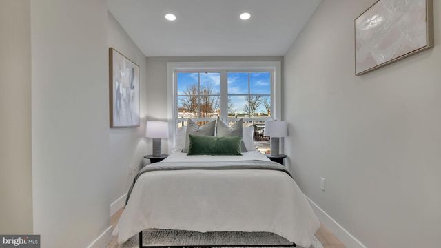 417 INGRAHAM ST NW, Washington, DC 20011