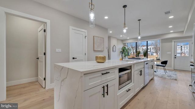 417 INGRAHAM ST NW, Washington, DC 20011