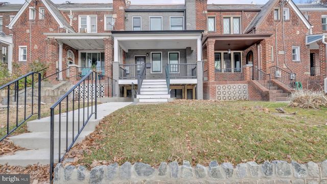 417 INGRAHAM ST NW, Washington, DC 20011