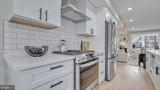 417 INGRAHAM ST NW, Washington, DC 20011