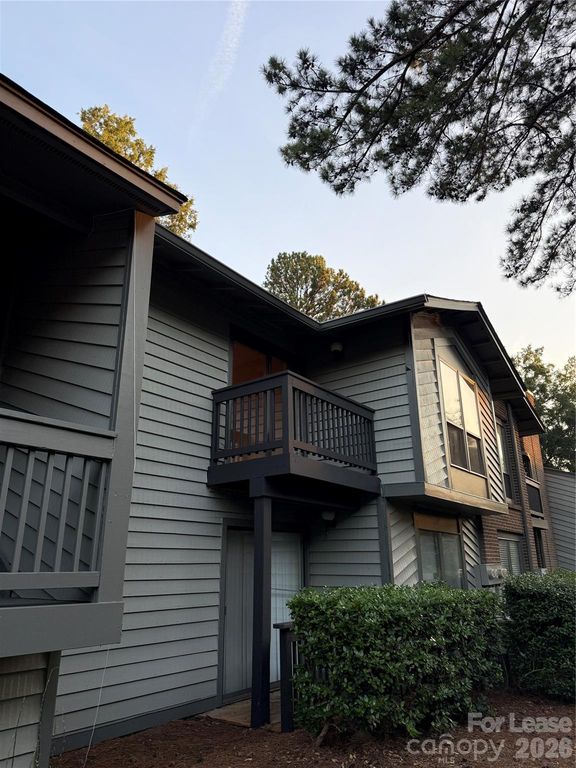 5020 Sardis Road L, Charlotte, NC 28270