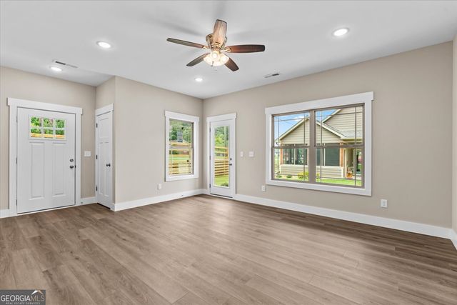 92 Maddox Lane, Chatsworth, GA 30705