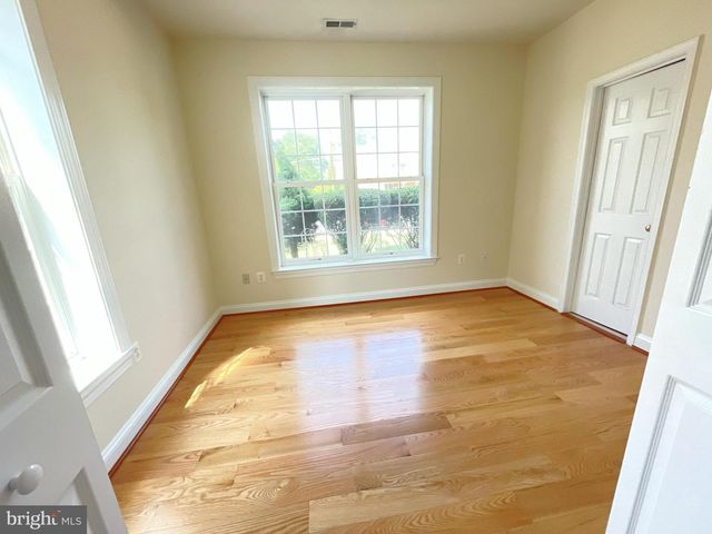 7212 HIGHLAND ST, Springfield, VA 22150