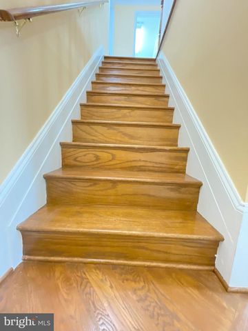 7212 HIGHLAND ST, Springfield, VA 22150