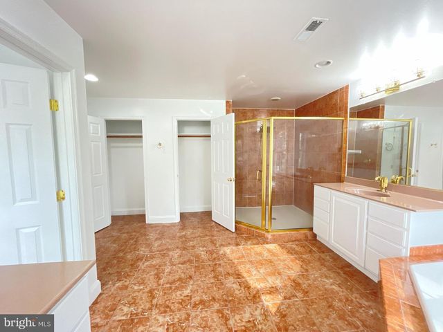 7212 HIGHLAND ST, Springfield, VA 22150