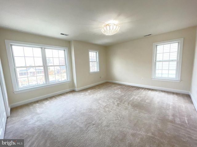 7212 HIGHLAND ST, Springfield, VA 22150