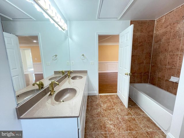 7212 HIGHLAND ST, Springfield, VA 22150