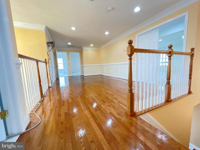 7212 HIGHLAND ST, Springfield, VA 22150