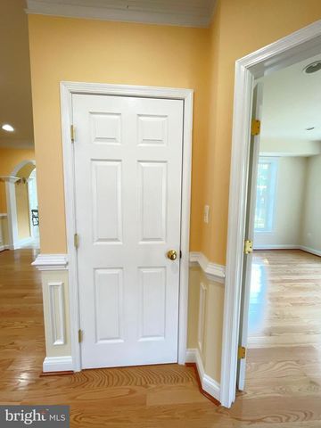 7212 HIGHLAND ST, Springfield, VA 22150