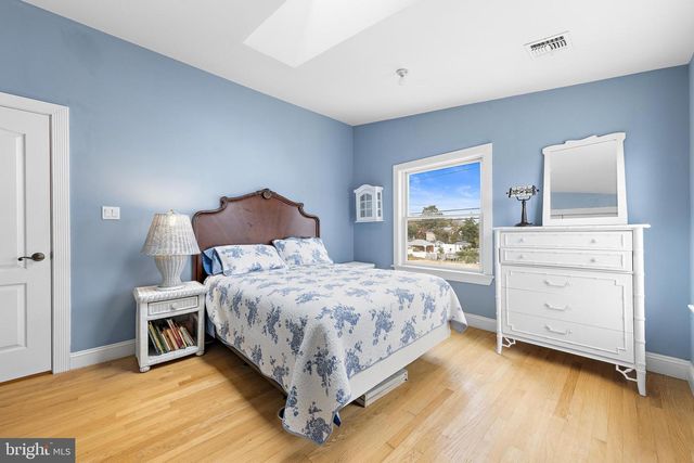 11 BETTY DRIVE, Manahawkin, NJ 08050