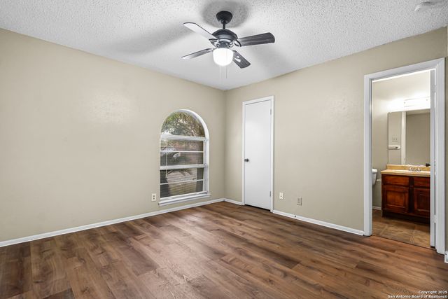 5223 Galacino St, San Antonio, TX 78247