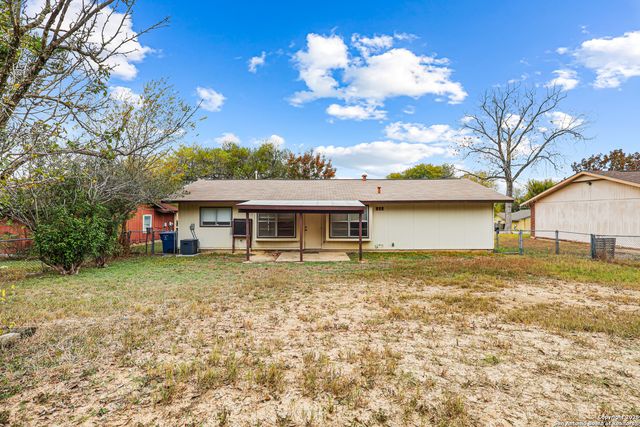 5223 Galacino St, San Antonio, TX 78247