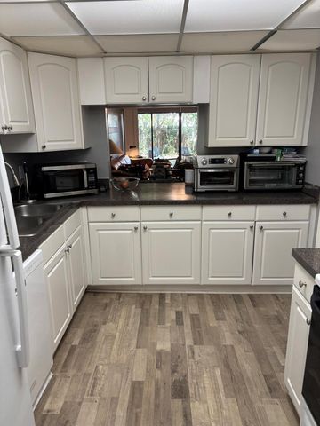 5937 Forest Hill Boulevard 103, West Palm Beach, FL 33415