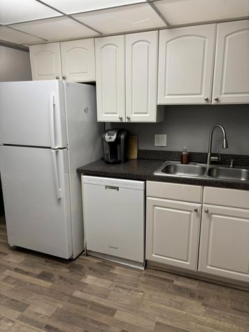 5937 Forest Hill Boulevard 103, West Palm Beach, FL 33415