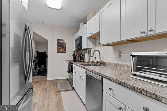 411 HERR ST, Harrisburg, PA 17102