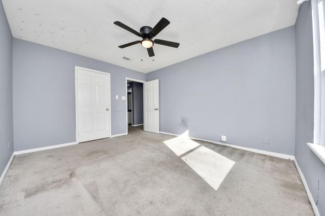 6470 Creekbend Drive, Houston, TX 77096