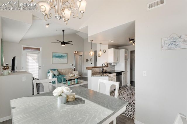 605 Cougar Bluff Point 202, Colorado Springs, CO 80906