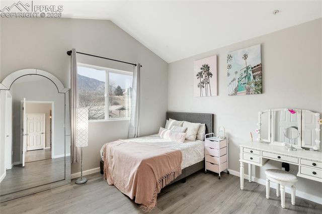 605 Cougar Bluff Point 202, Colorado Springs, CO 80906