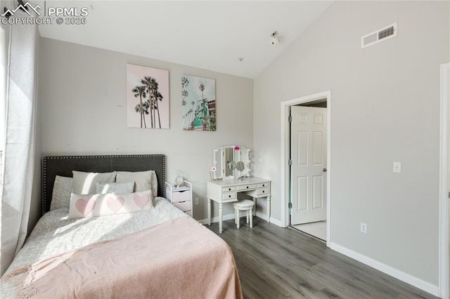 605 Cougar Bluff Point 202, Colorado Springs, CO 80906