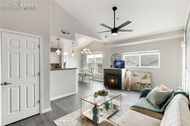 605 Cougar Bluff Point 202, Colorado Springs, CO 80906