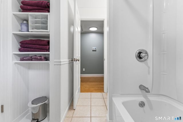 105 Dean Road, East Lyme, CT 06333