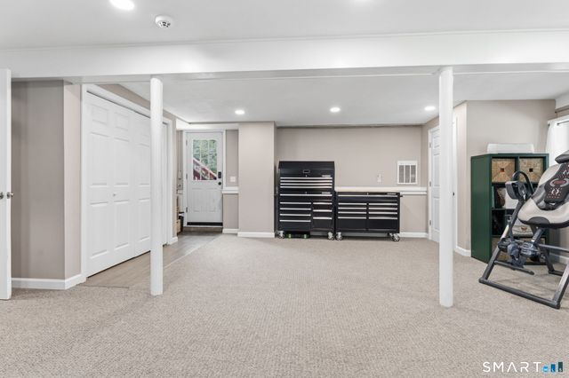 105 Dean Road, East Lyme, CT 06333