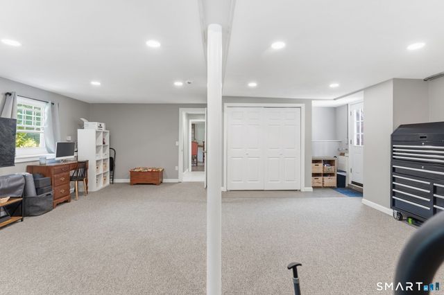 105 Dean Road, East Lyme, CT 06333