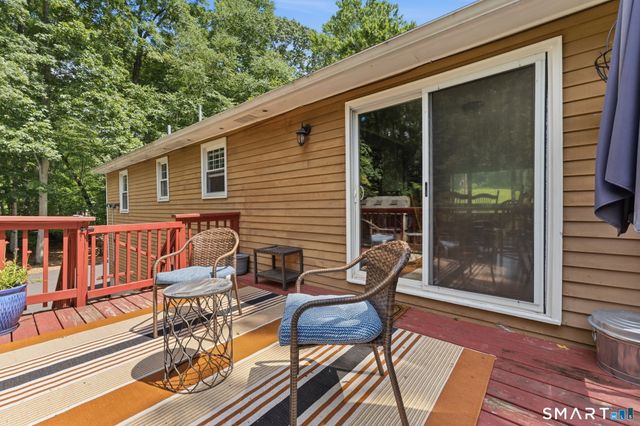 105 Dean Road, East Lyme, CT 06333