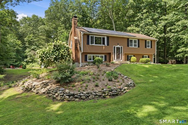 105 Dean Road, East Lyme, CT 06333