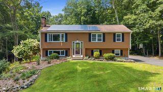 105 Dean Road, East Lyme, CT 06333